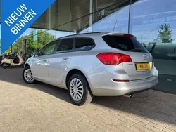 Grijs Gebruikt 2011 Opel Astra Edition Stationwagen | € 4.749 (Goede deal)