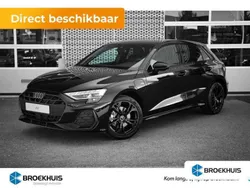 Zwart Nieuw 2025 Audi A3 Sportback e-tron Ambiente Sedan | € 57.209