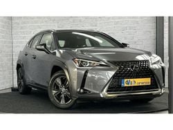 Grijs Gebruikt 2019 Lexus UX SUV | € 28.435 (Duur)