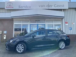 Zwart Gebruikt 2024 Toyota Corolla Hybrid Business Edition Stationwagen | € 29.945 (Goede deal)