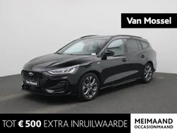 Zwart Gebruikt 2023 Ford Focus ST-Line Stationwagen | € 26.945 (Eerlijke prijs)