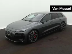 Grijs Nieuw 2025 Audi A6 e-tron S-Line Stationwagen | € 107.900