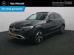 Zwart Gebruikt 2024 Mercedes GLC300e Business SUV | € 59.945 (Goede deal)
