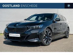 Zwart, metallic lak Gebruikt 2025 BMW 550 M Sport Stationwagen | € 106.950