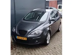 Grijs Gebruikt 2010 Seat Altea XL Style MPV | € 4.795 (Eerlijke prijs)