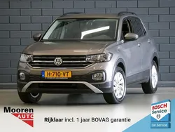 Grijs Gebruikt 2020 VW T-Cross Business SUV | € 19.500 (Iets duurder)