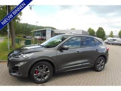 Grijs Gebruikt 2024 Ford Kuga ST-Line X SUV | € 34.994 (Goede deal)