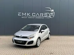 Grijs Gebruikt 2013 Kia Rio Hatchback | € 6.549 (Eerlijke prijs)