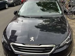 Blauw Gebruikt 2017 Peugeot 308 Allure Stationwagen | € 7.400 (Super prijs)