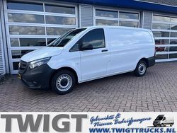 Wit Gebruikt 2021 Mercedes Vito MPV | € 17.950 (Eerlijke prijs)