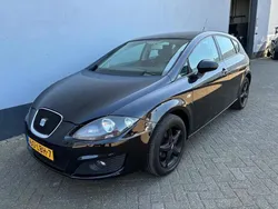 Zwart, metallic lak Gebruikt 2010 Seat Leon Hatchback | € 5.950 (Eerlijke prijs)