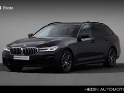 Zwart Gebruikt 2022 BMW 520 Executive Stationwagen | € 39.880