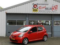 Rood Gebruikt 2006 Toyota Aygo Sport Hatchback | € 2.240 (Iets duurder)