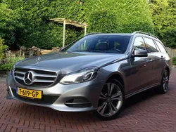 Grijs Gebruikt 2014 Mercedes E350 Prestige Stationwagen | € 13.850