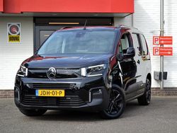 Zwart Nieuw 2025 Citroën Berlingo Style MPV | € 36.450