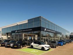 Zwart Gebruikt 2023 Mitsubishi Eclipse Intense+ SUV | € 23.950 (Super prijs)