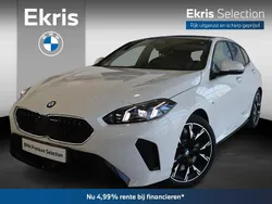 Wit Gebruikt 2025 BMW 120 M Sport Hatchback | € 39.900 (Super prijs)