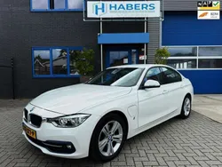 Wit Gebruikt 2016 BMW 330e Executive Sedan | € 14.945 (Goede deal)