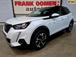 Wit Gebruikt 2021 Peugeot 2008 Allure SUV | € 19.950 (Goede deal)