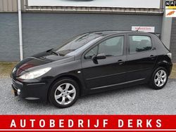 Zwart Gebruikt 2007 Peugeot 307 Premium Hatchback | € 1.250 (Goede deal)