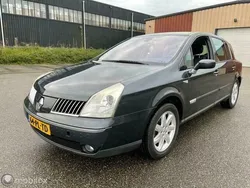 Grijs Gebruikt 2004 Renault Vel Satis Expression+ Hatchback | € 3.450