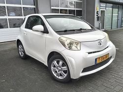 Wit Gebruikt 2009 Toyota iQ Comfort Hatchback | € 2.600 (Goede deal)