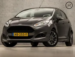Grijs Gebruikt 2016 Ford Fiesta ST-Line Hatchback | € 9.445 (Eerlijke prijs)