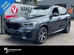 Grijs, metallic lak Gebruikt 2021 BMW X5 Executive SUV | € 61.950 (Goede deal)