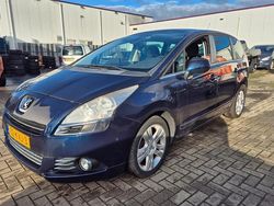 Blauw Gebruikt 2010 Peugeot 5008 MPV | € 2.950