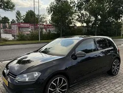 Zwart Gebruikt 2013 VW Golf VII Trendline Stationwagen | € 5.999 (Eerlijke prijs)