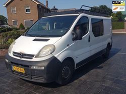 Wit Gebruikt 2005 Opel Vivaro Van | € 2.499 (Eerlijke prijs)