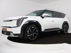 Sno white pearl (wit metallic) Gebruikt 2024 Kia EV9 Plus SUV | € 62.445 (Eerlijke prijs)