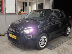 Zwart Gebruikt 2023 Fiat 500e Hatchback | € 17.750 (Eerlijke prijs)