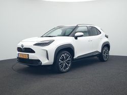 Wit Gebruikt 2024 Toyota Yaris Cross Executive SUV | € 33.885 (Duur)