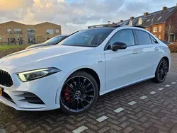 Wit Gebruikt 2020 Mercedes A250 AMG Sedan | € 31.995 (Iets duurder)