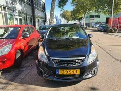 Zwart Gebruikt 2007 Opel Corsa Sport Hatchback | € 1.899 (Eerlijke prijs)