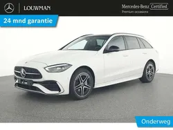 Wit Gebruikt 2025 Mercedes C300e AMG Stationwagen | € 54.945 (Iets duurder)