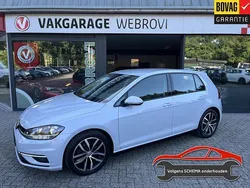 Wit Gebruikt 2018 VW Golf VII Highline Hatchback | € 18.900 (Eerlijke prijs)