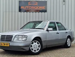 Grijs Gebruikt 1994 Mercedes E320 Sedan | € 12.950