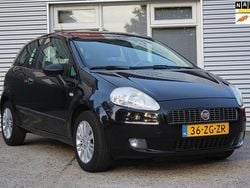 Zwart Gebruikt 2008 Fiat Grande Punto Active Hatchback | € 950 (Eerlijke prijs)