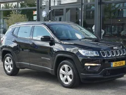Zwart Gebruikt 2019 Jeep Compass Longitude SUV | € 17.980 (Eerlijke prijs)