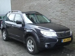 Grijs, metallic lak Gebruikt 2009 Subaru Forester SUV | € 7.450 (Eerlijke prijs)