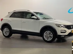 Wit Gebruikt 2019 VW T-Roc Style SUV | € 16.400 (Eerlijke prijs)