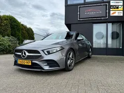 Grijs Gebruikt 2020 Mercedes A180 Business Hatchback | € 21.950 (Goede deal)