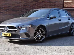 Grijs, metallic lak Gebruikt 2019 Mercedes A160 Hatchback | € 15.949 (Goede deal)