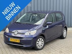 Blauw Gebruikt 2017 VW up! move up! Hatchback | € 8.444 (Goede deal)