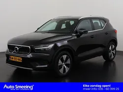 Zwart Gebruikt 2022 Volvo XC40 Inscription SUV | € 31.895 (Super prijs)