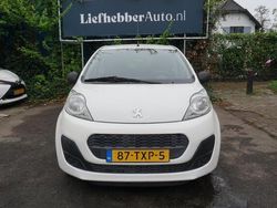 Wit Gebruikt 2012 Peugeot 107 Access Hatchback | € 3.750 (Eerlijke prijs)