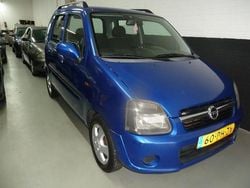 Gebruikt 2004 Opel Agila Hatchback | € 1.299 (Eerlijke prijs)