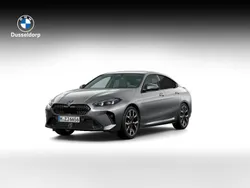 Grijs, metallic lak Nieuw 2025 BMW 220 Comfort Edition Coupé | € 55.216 (Eerlijke prijs)